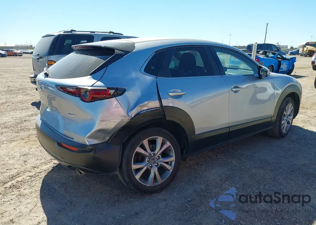 3MVDMABL8MM311003: 43664772