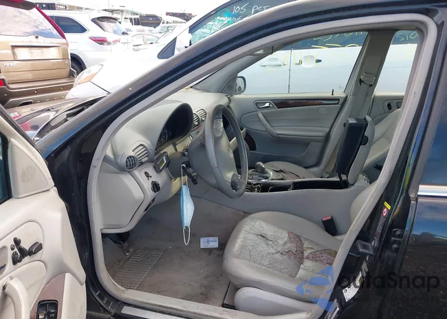 WDBRF92H16F822159: 43663852