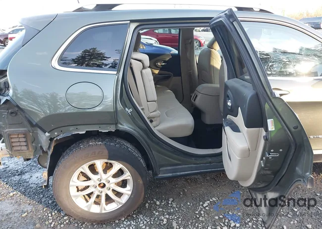 1C4PJMCB4KD281943: 43664008