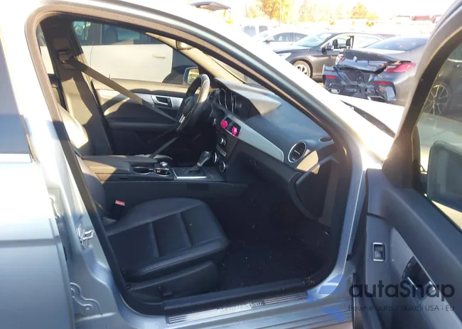 WDDGF4HB0EG215781: 43664062