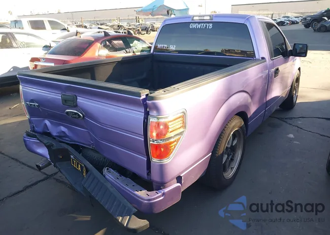 1FTMF1CF1DFD25958: 43665329