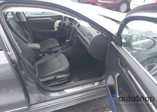 1VWDT7A32HC060315: 43665400