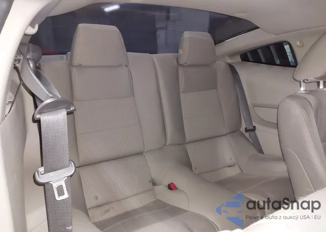 1ZVBP8AM7B5148296: 43664960