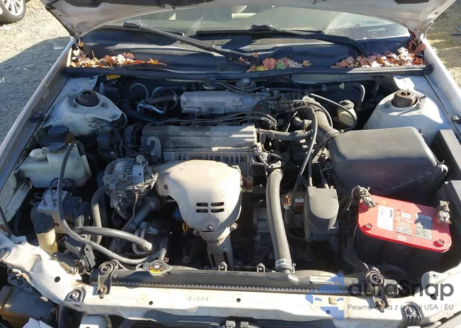 4T1BG22K9XU877308: 43665103