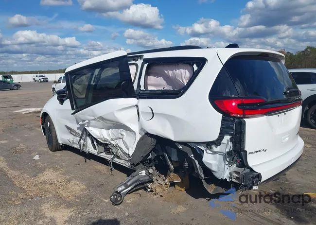 2C4RC1GG0SR566496: 43666196