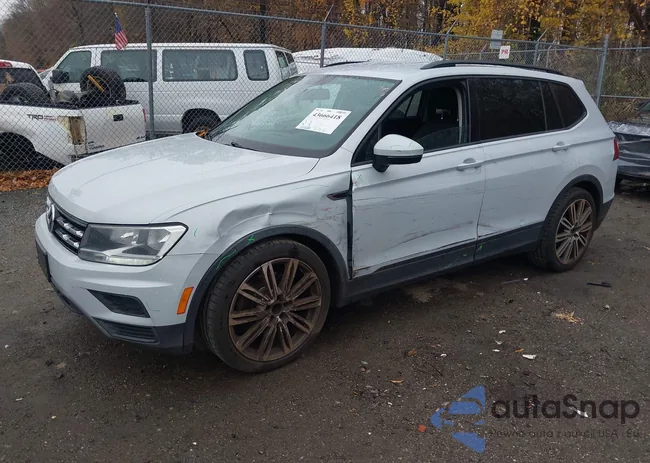 3VV0B7AX3JM078075: 43666418