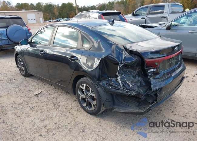 3KPF24AD8KE025395: 43665779