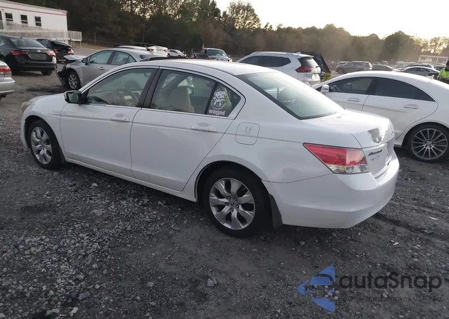 1HGCP2F76AA179974: 43667405