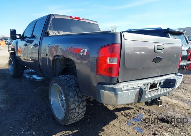 1GC1KXC86BF222549: 43667449