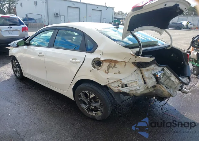 3KPF24AD6KE124278: 43667541