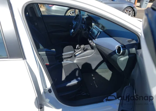 3N1CN8EV3RL906745: 43667573