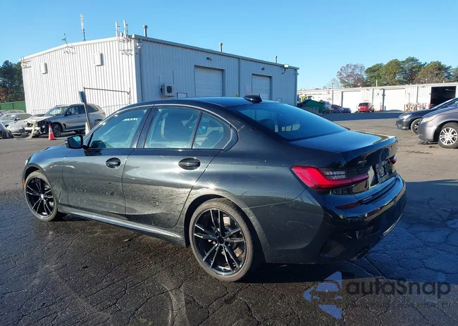 3MW5R7J04L8B09118: 43667648