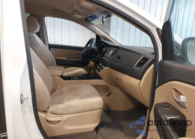 KNDMB5C14F6028886: 43667717