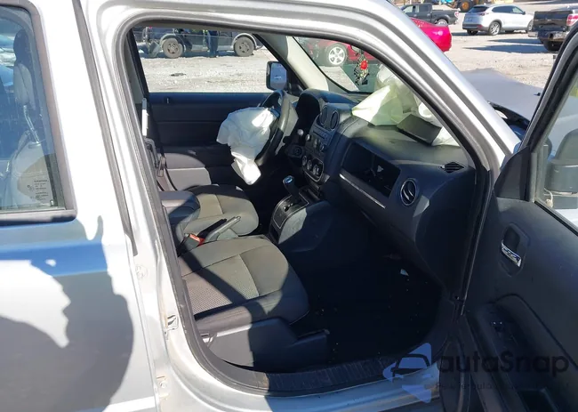 1J4NT2GB9AD595547: 43666984