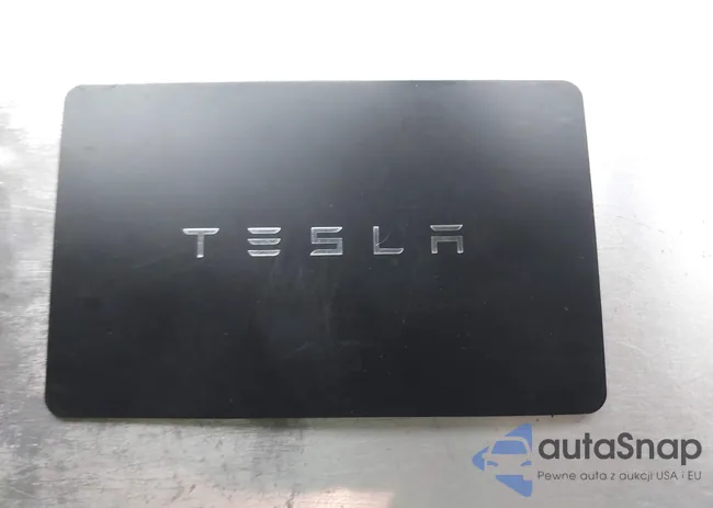 5YJ3E1EB3PF416201: 43667083