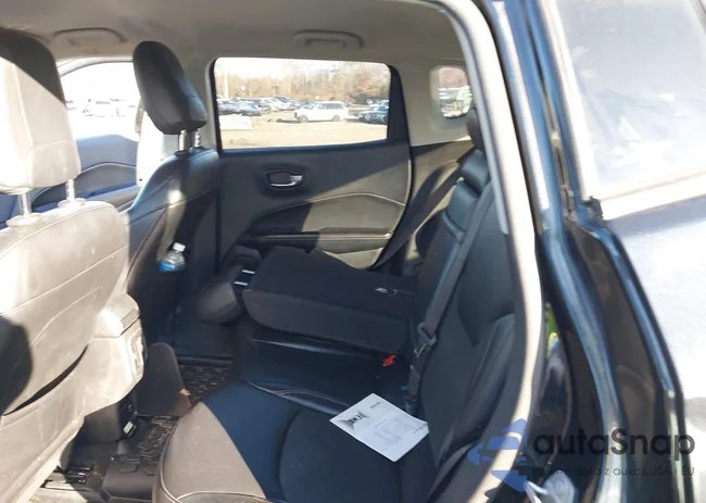 3C4NJDBB4KT768109: 43667090