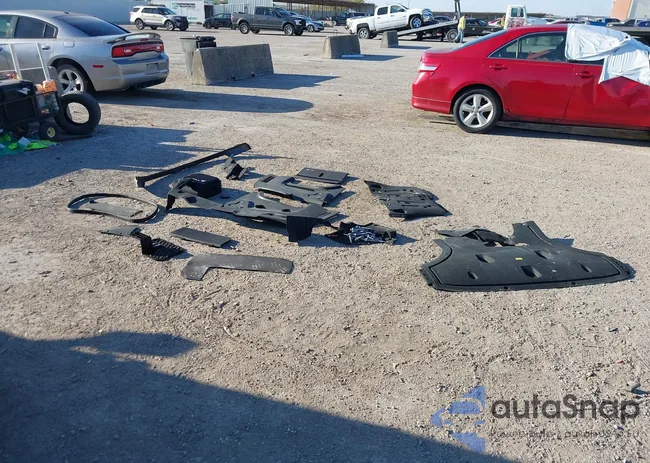 KNDAEFS52R6045159: 43667092