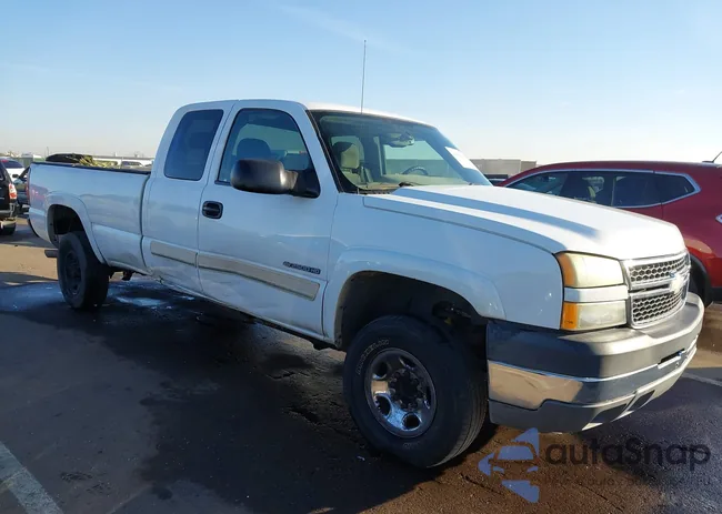 1GCHC29U85E106329: 43668246