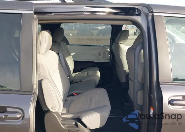 5TDBRKEC4SS263623: 43668286