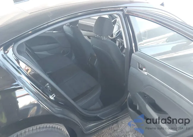 5NPD84LF9JH221747: 43668414