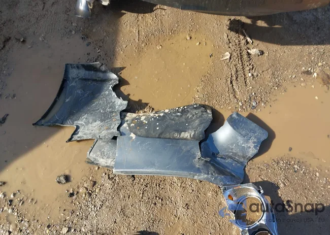 1HGCP3F81AA021864: 43668760