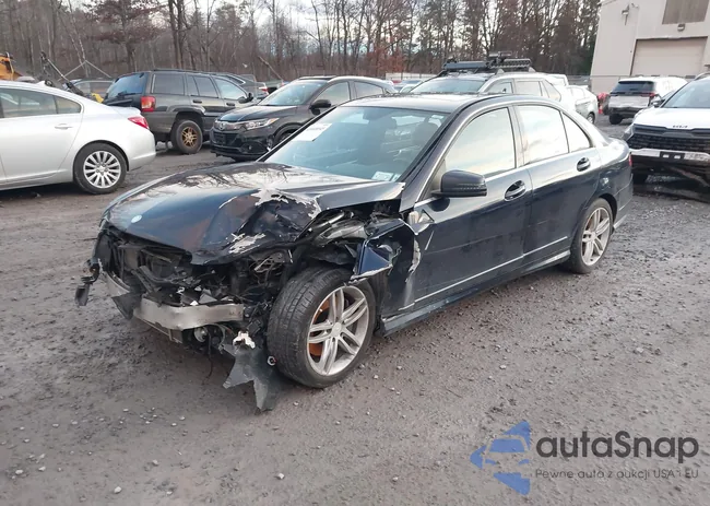 WDDGF8AB4DA798231: 43668045