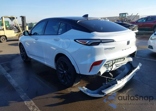 KL47LCE23RB109825: 43668096