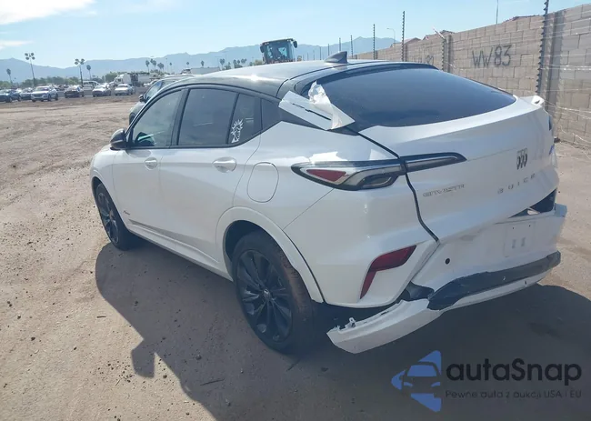 KL47LCE23RB109825: 43668096