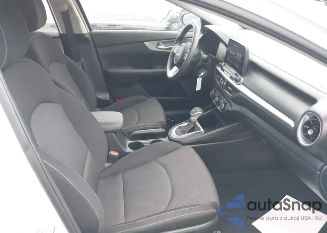 3KPF24AD9NE479496: 43668170