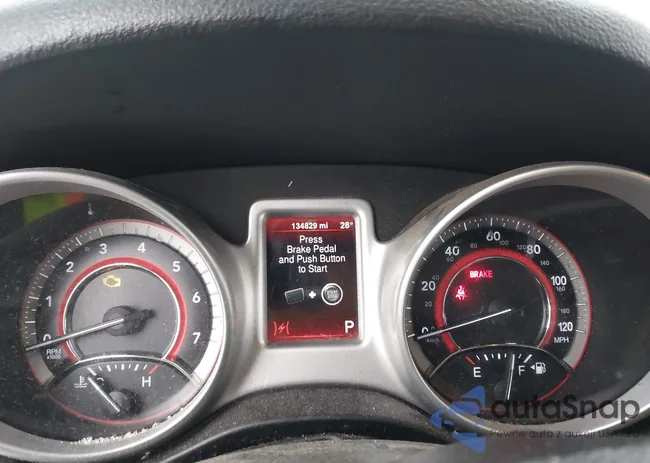 3C4PDCBG8DT618934: 43669255