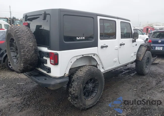 1C4BJWDG4HL581142: 43669383