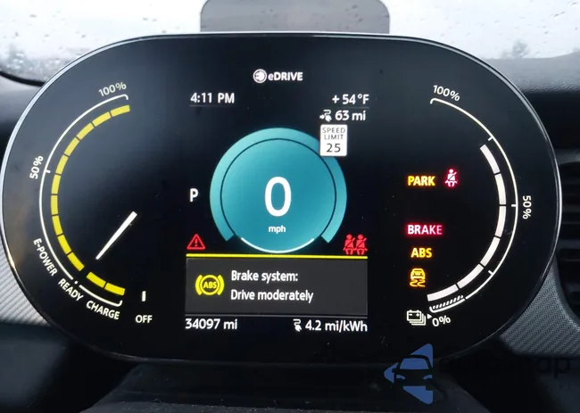 WMW13DJ03P2T63633: 43669688