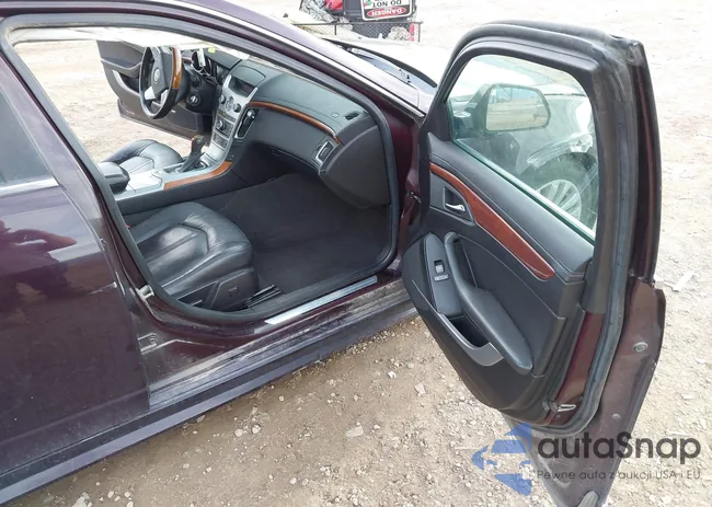 1G6DS5EVXA0100673: 43669152