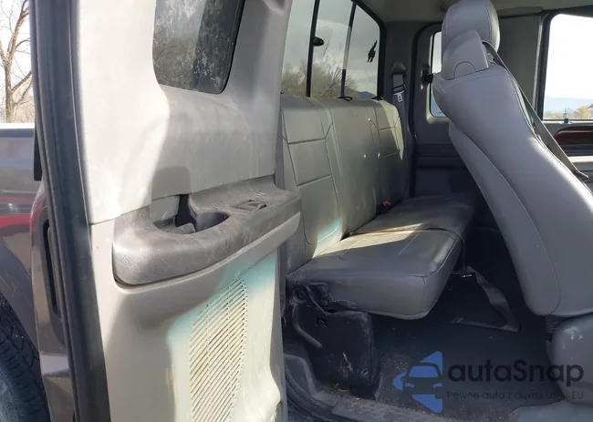 1FTNX21PX4ED49409: 43670471