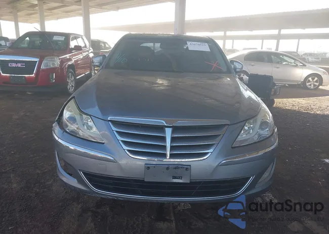 KMHGC4DD3EU260236: 43670525