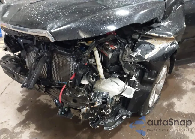 JF2SJADCXGH403058: 43670588