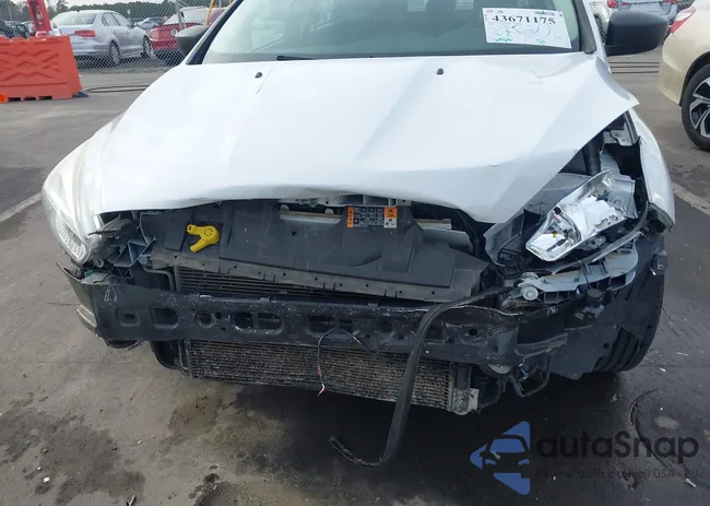 1FADP3E27GL304918: 43671175