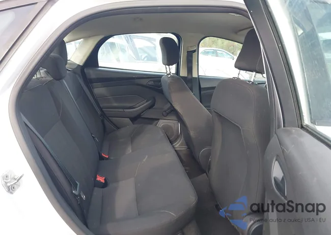 1FADP3E27GL304918: 43671175