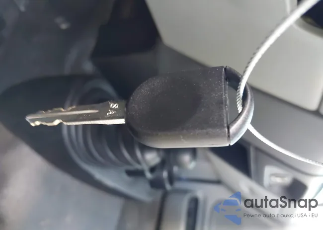 1FTRX14W45FB55730: 43671196