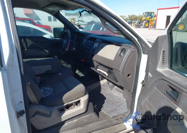 1FTRF12W99KB04324: 43671308