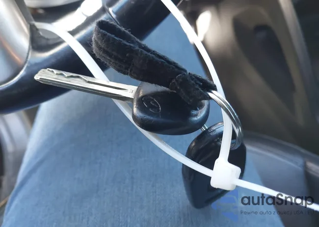 KM8JUCAG9FU077677: 43671385