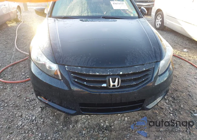 1HGCP2F7XCA156538: 43671547