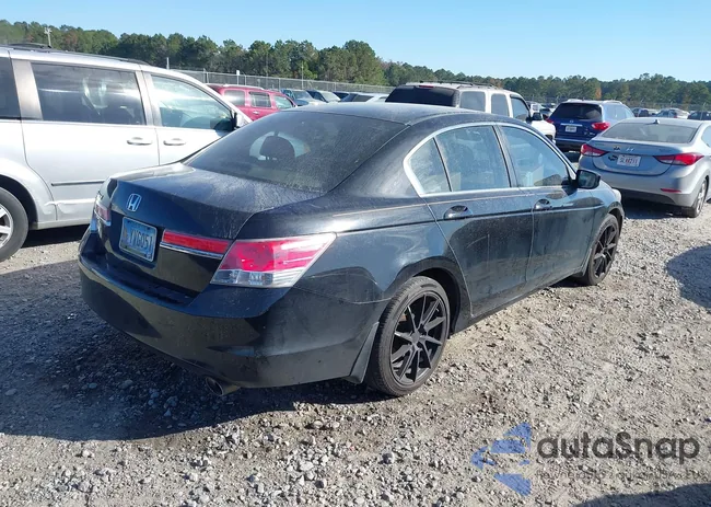 1HGCP2F7XCA156538: 43671547