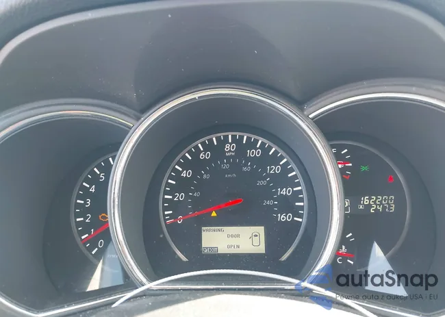 JN8AZ1MW1DW307411: 43671558