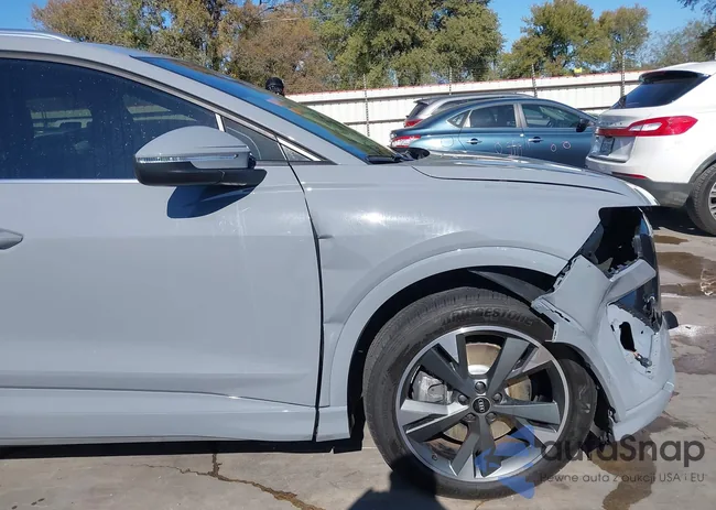 WA1H2BFZ6NP052952: 43671675