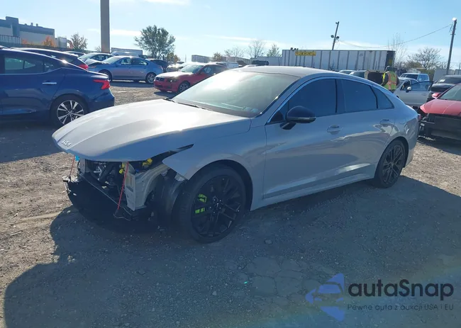 KNAG44J81T5400829: 43670795