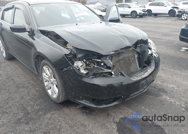 1C3CCBAB0DN765271: 43671077