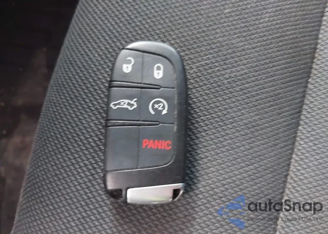 2C3CDXFG9HH557760: 43672288