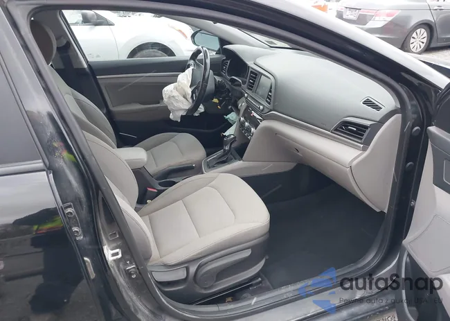 KMHD84LF8KU779642: 43672329