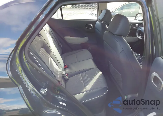 KMHRC8A33PU230197: 43672484